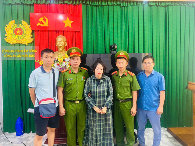 Bắt 'nữ qu&aacute;i' l&agrave; đối tượng truy n&atilde; đặc biệt nguy hiểm - Ảnh 1.