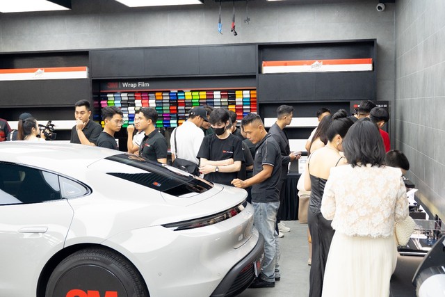 Xe gia đ&igrave;nh v&agrave; nhu cầu chọn phim c&aacute;ch nhiệt đ&uacute;ng th&ocirc;ng số, đ&uacute;ng quy tr&igrave;nh - Ảnh 1.