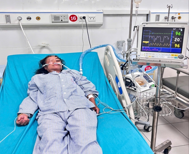 Người phụ nữ 49 tuổi suy đa tạng v&igrave; sốt m&ograve; - Ảnh 1.