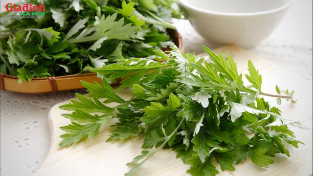 Ngải cứu vua của c&aacute;c loại thảo mộc', vừa l&agrave; rau vừa l&agrave; vị thuốc qu&yacute; - Ảnh 3.