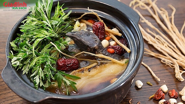 Ngải cứu vua của c&aacute;c loại thảo mộc', vừa l&agrave; rau vừa l&agrave; vị thuốc qu&yacute; - Ảnh 2.