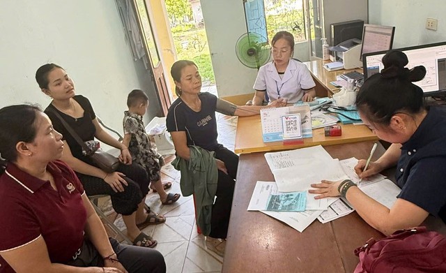 Đẩy mạnh ti&ecirc;m ph&ograve;ng dại cho vật nu&ocirc;i tại Nghệ An bảo vệ sức khỏe cộng đồng - Ảnh 2.