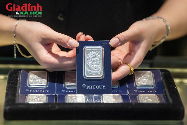 Gi&aacute; bạc h&ocirc;m nay 26/6: Bạc Ph&uacute; Qu&yacute;, Doji, Ancarat, Sacombank-SBJ giảm c&ograve;n bao nhi&ecirc;u - Ảnh 1.
