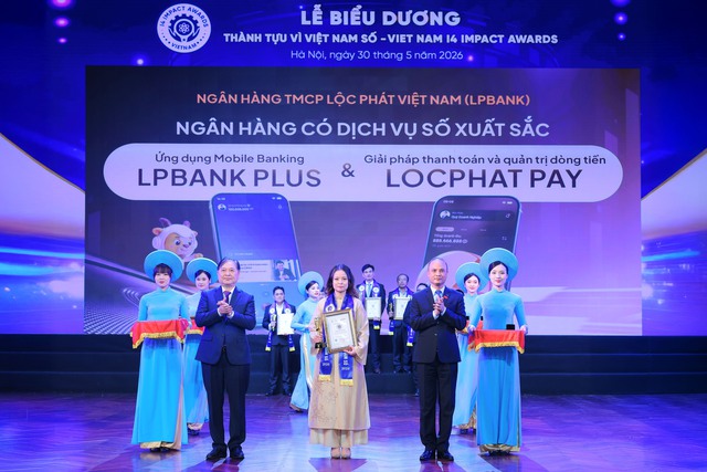 LPBank lập 'c&uacute; đ&uacute;p' giải thưởng danh gi&aacute; tại Vietnam I4 Impact Awards 2026 - Ảnh 2.
