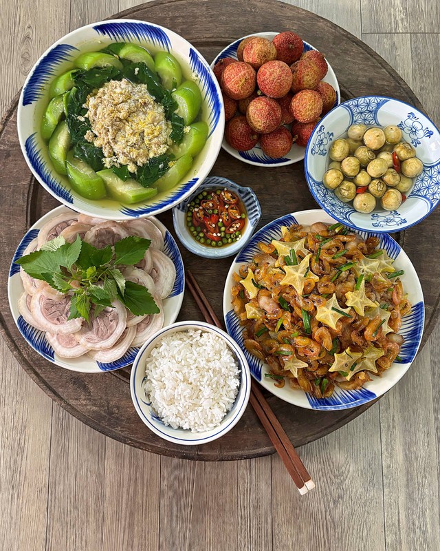 10 m&oacute;n canh ng&agrave;y h&egrave; thanh m&aacute;t, vừa bổ dưỡng vừa dễ nấu cho m&acirc;m cơm m&ugrave;a h&egrave;, nh&igrave;n l&agrave; muốn ăn - Ảnh 4.