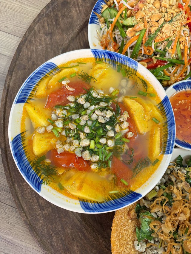 10 m&oacute;n canh ng&agrave;y h&egrave; thanh m&aacute;t, vừa bổ dưỡng vừa dễ nấu cho m&acirc;m cơm m&ugrave;a h&egrave;, nh&igrave;n l&agrave; muốn ăn - Ảnh 8.