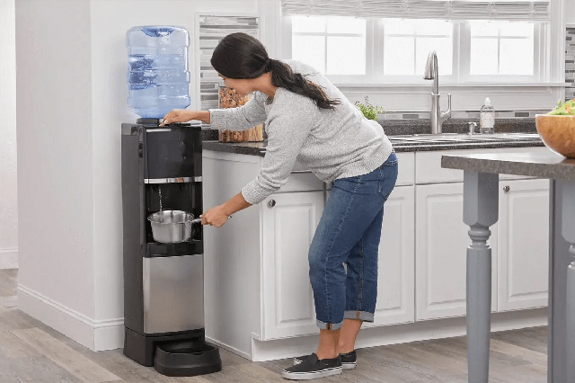 Cách chọn và bảo quản bình nước theo phong thủy để giữ tài lộc - Ảnh 1.