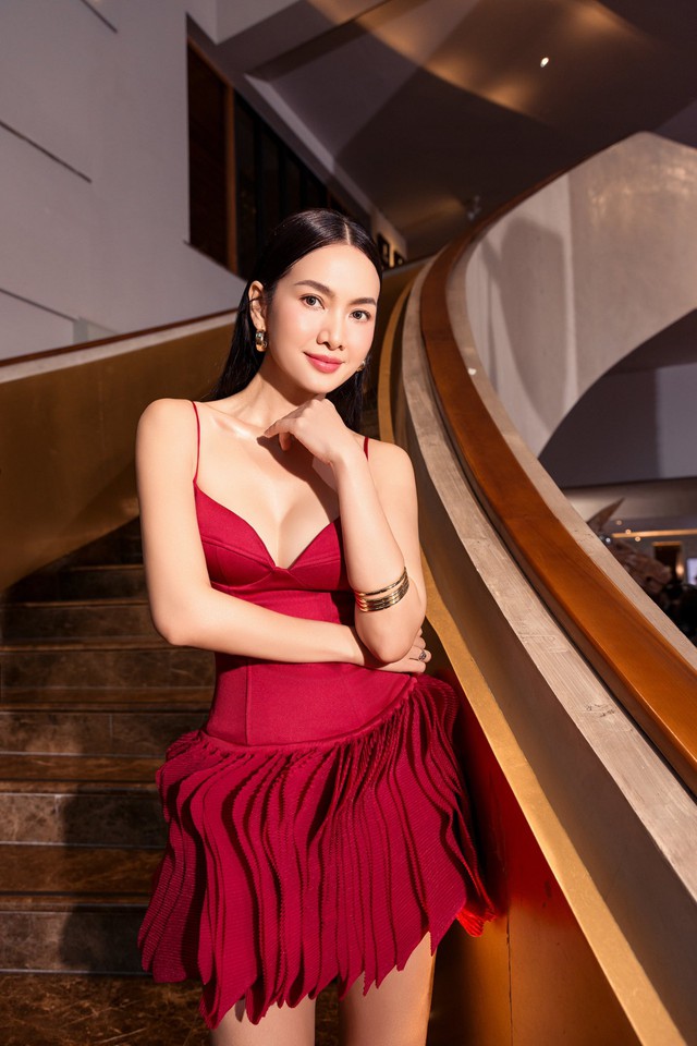 Si&ecirc;u mẫu Anh Thư gợi cảm ở tuổi 44 - Ảnh 9.