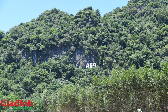 Hang đ&aacute; tr&ecirc;n v&aacute;ch n&uacute;i, nơi những chiến sĩ th&ocirc;ng tin m&atilde;i m&atilde;i với tuổi xu&acirc;n - Ảnh 5.