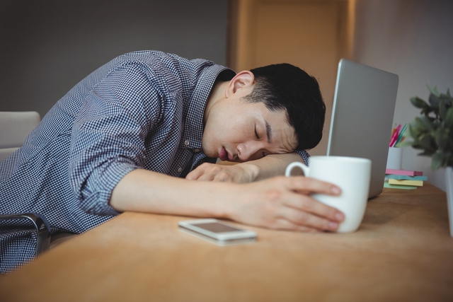 C&agrave;ng lớn tuổi c&agrave;ng n&ecirc;n tr&aacute;nh 5 tư duy khiến t&agrave;i lộc ti&ecirc;u tan - Ảnh 1.