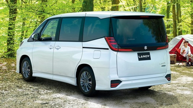 MPV hybrid giá 634 triệu đồng thiết kế đẳng cấp , nội thất rộng rãi bất ngờ - Ảnh 3. MPV hybrid giá 634 triệu đồng thiết kế đẳng cấp , nội thất rộng rãi bất ngờ - Ảnh 3.