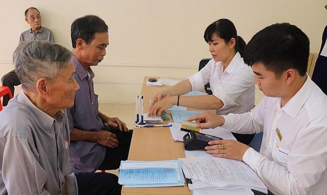 Người kh&ocirc;ng c&oacute; lương hưu được nhận trợ cấp h&agrave;ng th&aacute;ng từ 1/7/2026 nếu đủ điều kiện n&agrave;y - Ảnh 1.