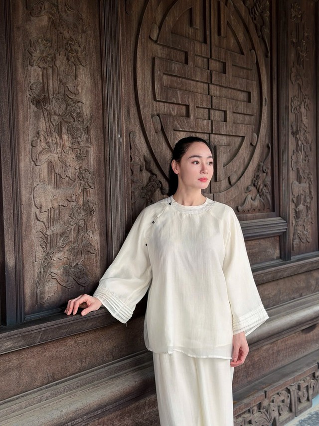 'Mẹ chồng' Phương Oanh: Tỏa s&aacute;ng thực sự chưa bao giờ nằm ở &aacute;nh đ&egrave;n s&acirc;n khấu ch&oacute;i l&ograve;a - Ảnh 10.