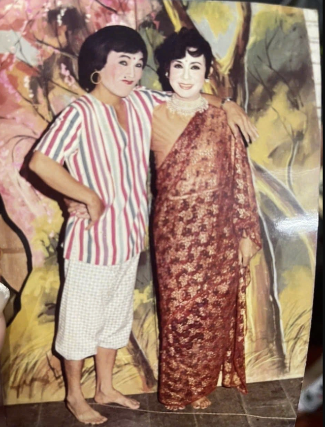 Vợ chồng nghệ sĩ cải lương đoàn Kim Chung: Tuổi 80 khó khăn sau cuộc gọi lừa đảo mất 1,3 tỷ đồng - Ảnh 2. Vợ chồng nghệ sĩ cải lương đoàn Kim Chung: Tuổi 80 khó khăn sau cuộc gọi lừa đảo mất 1,3 tỷ đồng - Ảnh 2.