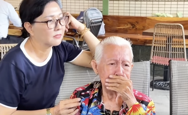 Vợ chồng nghệ sĩ cải lương đoàn Kim Chung: Tuổi 80 khó khăn sau cuộc gọi lừa đảo mất 1,3 tỷ đồng - Ảnh 4. Vợ chồng nghệ sĩ cải lương đoàn Kim Chung: Tuổi 80 khó khăn sau cuộc gọi lừa đảo mất 1,3 tỷ đồng - Ảnh 4.