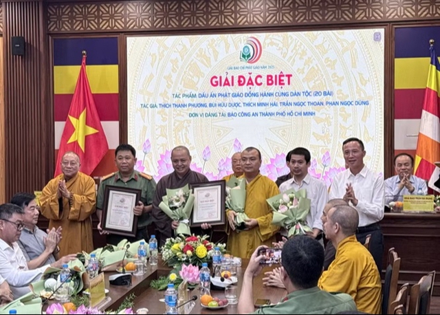 35 tác phẩm báo chí lan tỏa giá trị nhân văn được vinh danh tại Giải Báo chí Phật giáo 2025 - Ảnh 4.