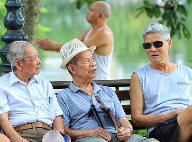 Sau nghỉ hưu, điều g&igrave; quyết định một người c&ograve;n giữ được c&aacute;c mối quan hệ l&acirc;u d&agrave;i? - Ảnh 2.
