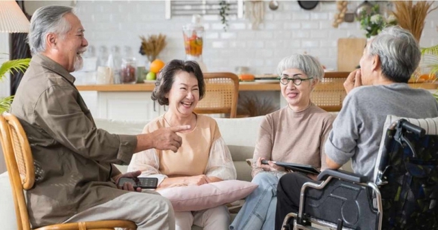 Sau nghỉ hưu, điều g&igrave; quyết định một người c&ograve;n giữ được c&aacute;c mối quan hệ l&acirc;u d&agrave;i? - Ảnh 1.