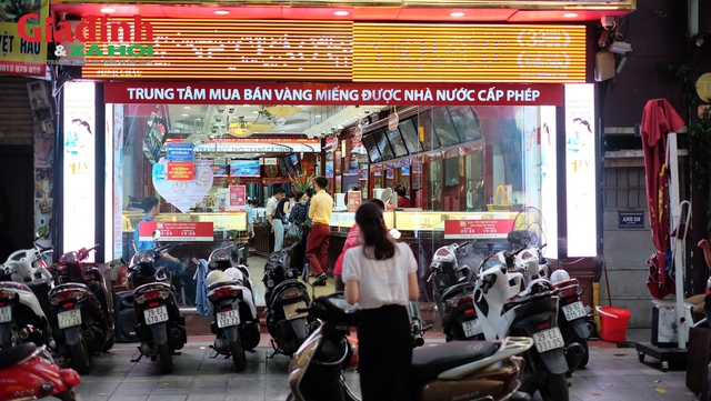 Gi&aacute; bạc h&ocirc;m nay 1/7: Bạc Ph&uacute; Qu&yacute;, Doji, Ancarat, Sacombank-SBJ nh&iacute;ch nhẹ phi&ecirc;n đầu th&aacute;ng - Ảnh 2.
