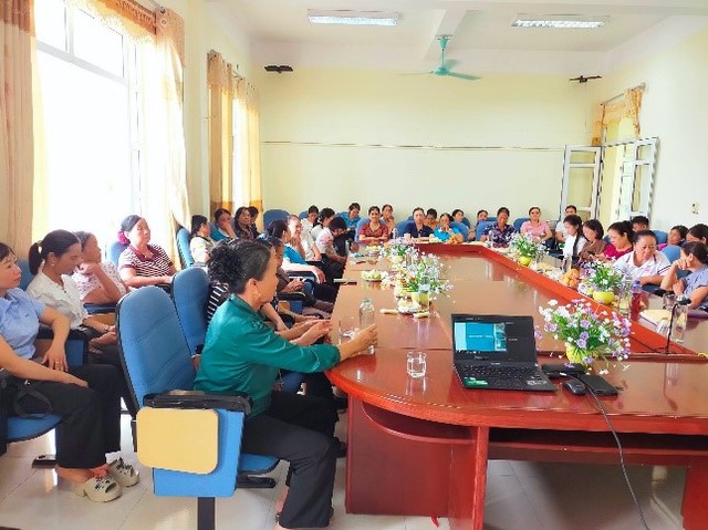Hưởng ứng Ng&agrave;y d&acirc;n số Thế giới 11/7: Đầm H&agrave; tăng cường hiệu quả c&ocirc;ng t&aacute;c d&acirc;n số trong t&igrave;nh h&igrave;nh mới - Ảnh 1.