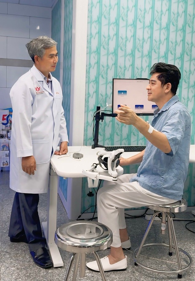 Tuổi 58 của nam diễn vi&ecirc;n từng đ&oacute;ng vua Bảo Đại - Ảnh 4.