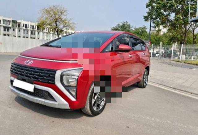 MPV 7 chỗ cũ trong t&agrave;i ch&iacute;nh 400 triệu đồng: Chọn Mitsubishi Xpander hay Toyota Innova? - Ảnh 4.
