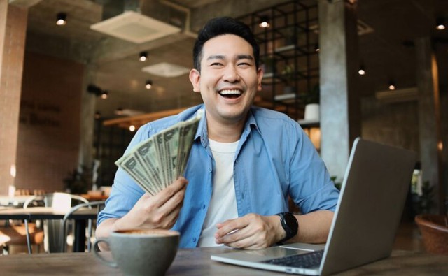 Top cung hoàng đạo có vận tài lộc rực rỡ nhất tháng 8: Thu nhập tăng mạnh - Ảnh 1.