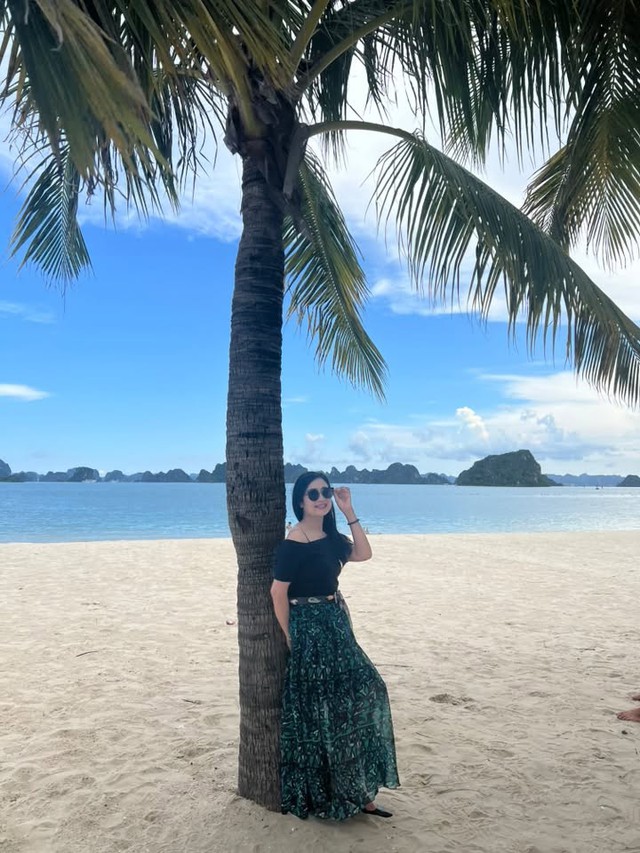 Nhan sắc NSND Thu Hà 'Lá ngọc cành vàng' gây chú ý - Ảnh 6.