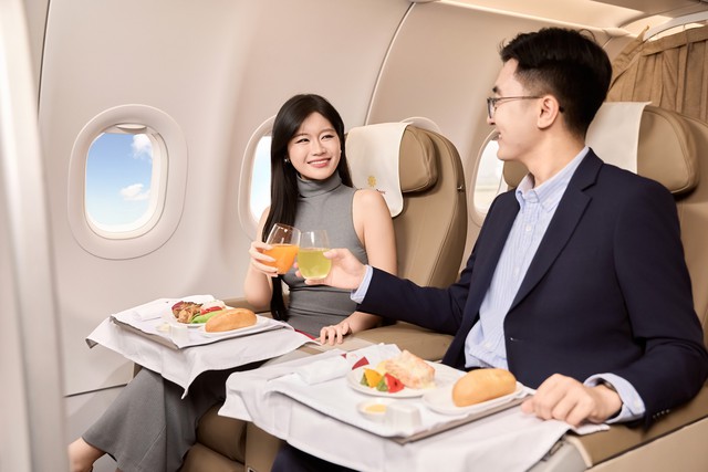 Tàu bay thứ 13 mở ra diện mạo thương hiệu mới của Sun PhuQuoc Airways - Ảnh 3.