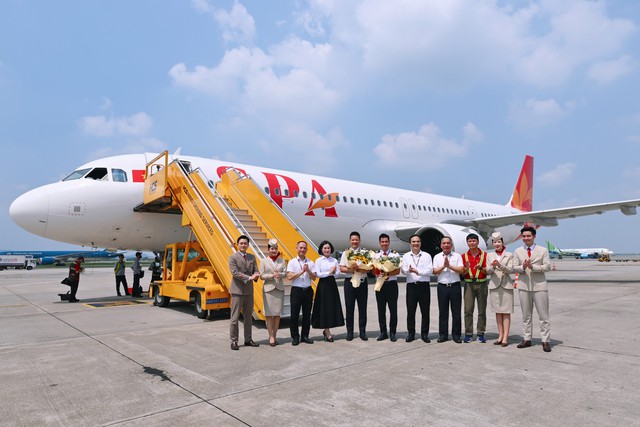 Tàu bay thứ 13 mở ra diện mạo thương hiệu mới của Sun PhuQuoc Airways - Ảnh 4.