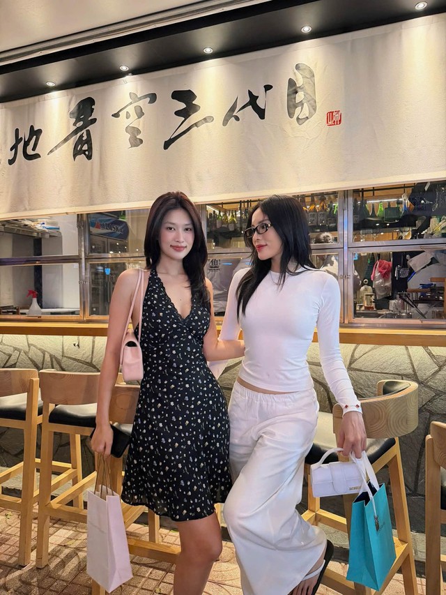 Kỳ Duy&ecirc;n v&agrave; Thi&ecirc;n &Acirc;n tặng nhau trang sức đắt gi&aacute; kỷ niệm ng&agrave;y đặc biệt - Ảnh 10.