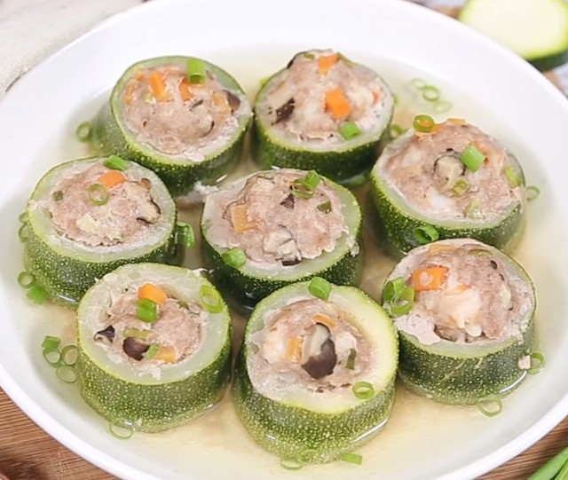 4 m&oacute;n ngon từ b&iacute; ng&ograve;i gi&uacute;p bổ sung dinh dưỡng, hỗ trợ kiểm so&aacute;t đường huyết v&agrave; tốt cho mắt - Ảnh 2.