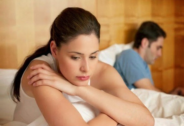 Bị đau rát bên ngoài vùng kín sau khi quan hệ: Nguyên nhân và cách xử lý - Ảnh 2.