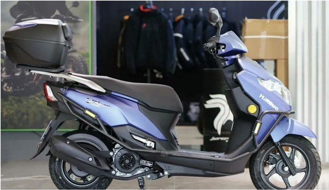 Xe ga 125cc giá chỉ 29 triệu đồng có sàn để chân rộng như Honda SH, đi 100km/2,18 lít xăng, rẻ hơn Vision - Ảnh 1.