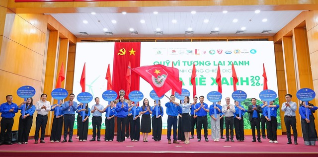 Quỹ V&igrave; tương lai xanh t&agrave;i trợ gần 3,5 tỷ đồng triển khai hơn 30 c&ocirc;ng tr&igrave;nh m&ocirc;i trường trong Chiến dịch M&ugrave;a h&egrave; Xanh 2026 - Ảnh 1.