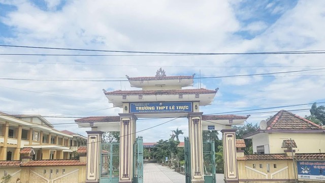 Khởi tố 2 giáo viên ở Quảng Trị liên quan đến kỳ thi tốt nghiệp THPT 2026 - Ảnh 1.