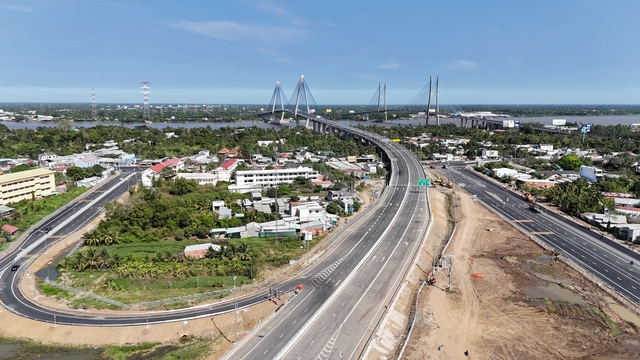 Đ&ocirc; thị đồng bộ ch&iacute;nh l&agrave; 'hạ tầng mềm' của Vĩnh Long trong chu kỳ ph&aacute;t triển mới - Ảnh 2.