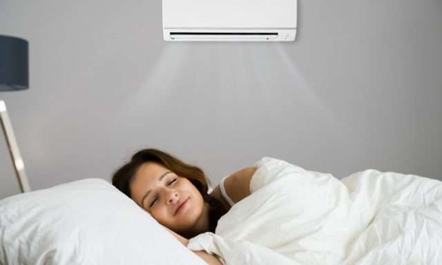 Người già, U70 bật điều hòa ngủ cả đêm cần lưu ý điều này để không ảnh hưởng sức khỏe - Ảnh 1.