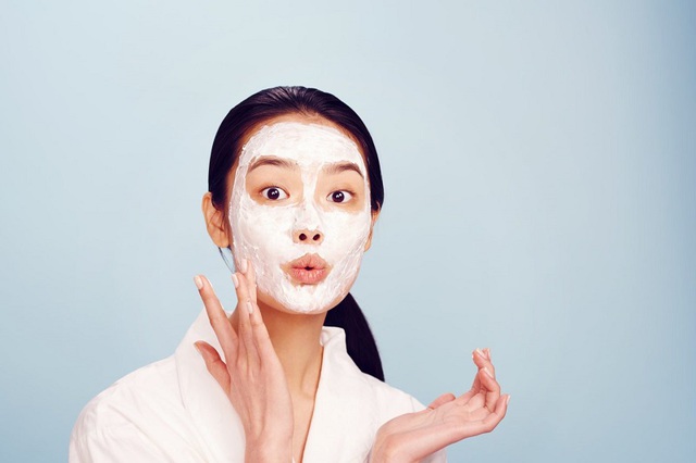 Mách bạn những cách nhả nắng sau khi đi biển - Ảnh 2.