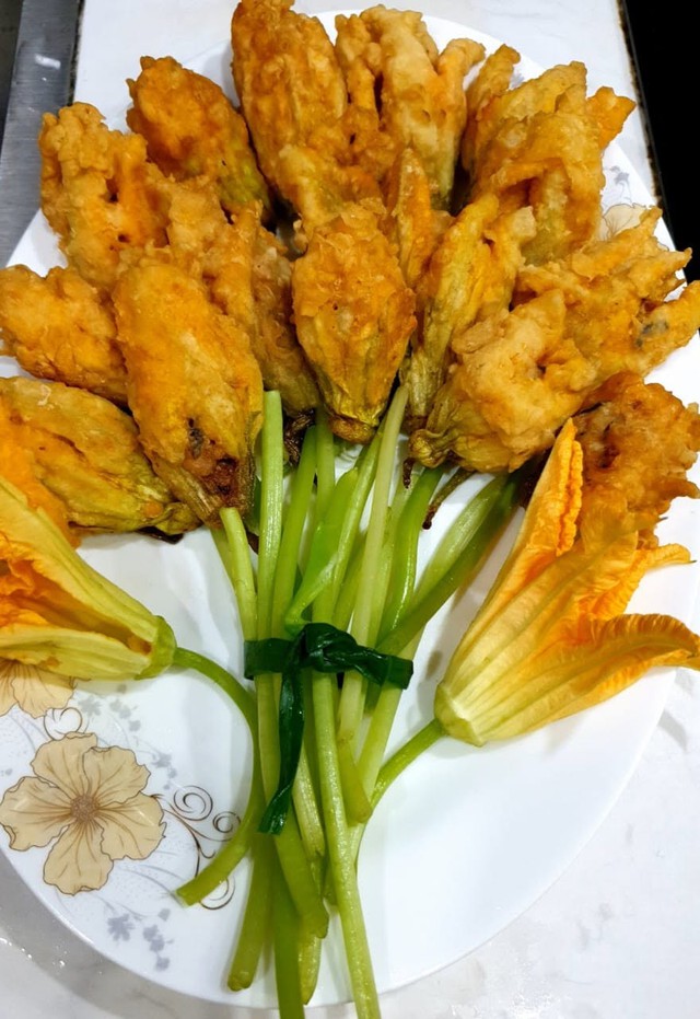 Hoa bí – đặc sản ngày hè dễ chế biến món ngon giòn ngọt - Ảnh 5.