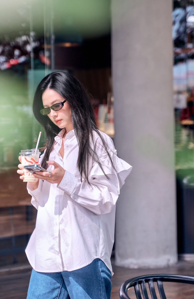 Mỹ nh&acirc;n Việt vừa g&acirc;y sốt với tiệc kỷ niệm 2 năm ng&agrave;y cưới ho&agrave;nh tr&aacute;ng c&oacute; l&agrave;n da đẹp ra sao? - Ảnh 7.