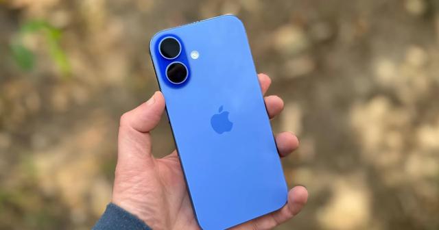 iPhone cũ đ&aacute;ng mua nhất hiện tại: Chỉ từ 9 triệu đồng vẫn sang, xịn chẳng k&eacute;m iPhone 17 - Ảnh 3.