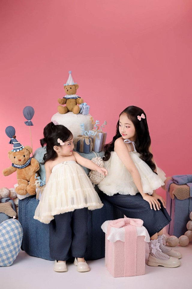 'Mợ chảnh' nhà Khánh Thi - Phan Hiển 8 tuổi đã ra dáng chị, khiến bố mẹ tự hào - Ảnh 5.