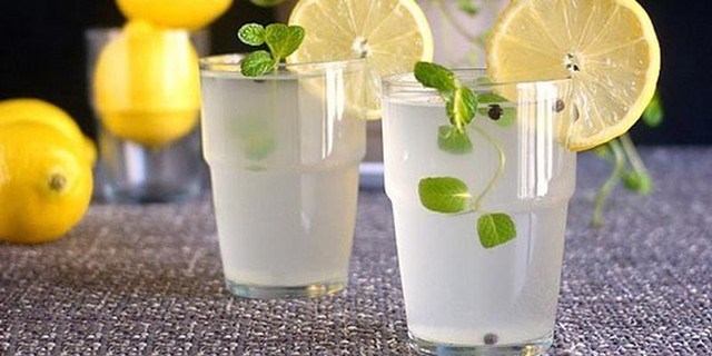 Kh&ocirc;ng cần c&agrave; ph&ecirc;, 9 thức uống buổi s&aacute;ng n&agrave;y vẫn gi&uacute;p bạn tỉnh t&aacute;o cả ng&agrave;y - Ảnh 2.