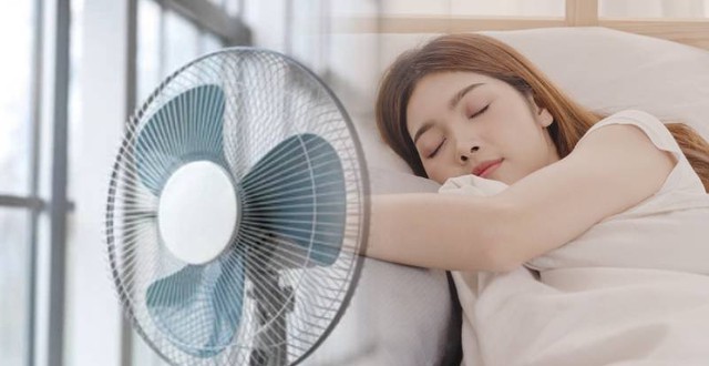Mẹo bật quạt khi ngủ không lo bị cảm lạnh hay khô da - Ảnh 3.