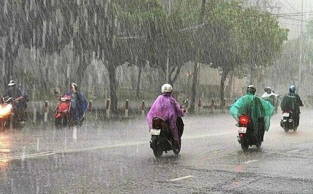 Dự b&aacute;o thời tiết ng&agrave;y 26/7: C&aacute;c khu vực tr&ecirc;n cả nước c&oacute; mưa r&agrave;o v&agrave; d&ocirc;ng rải r&aacute;c - Ảnh 1.
