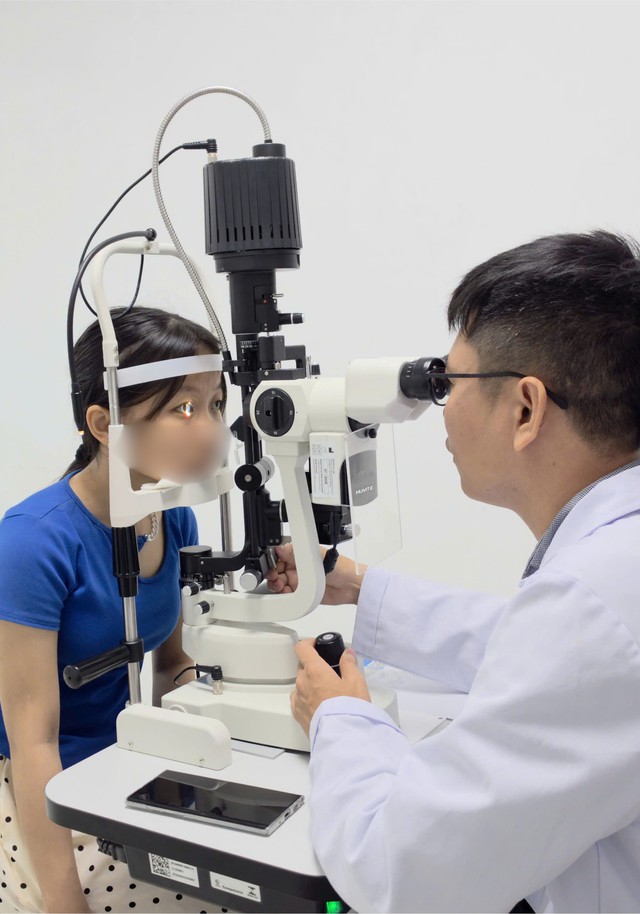 Lác mắt ở trẻ không chỉ ảnh hưởng thị lực: Điều nhiều cha mẹ bỏ qua có thể theo con suốt đời - Ảnh 1.