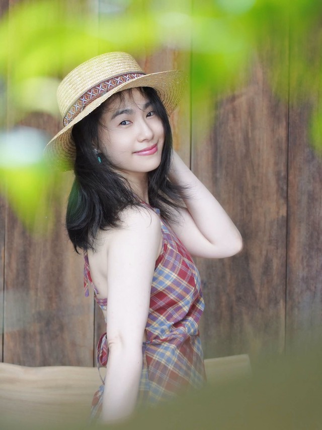 Ca sĩ Lương B&iacute;ch Hữu 'g&acirc;y sốc' với nhan sắc sau khi giảm 20kg - Ảnh 4.