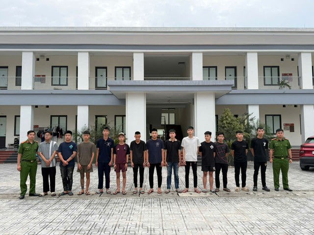 Hưng Y&ecirc;n: Khởi tố 27 đối tượng từ 14 đến 20 tuổi điều khiển xe m&aacute;y với tốc độ cao mang theo hung kh&iacute; g&acirc;y rối trật tự c&ocirc;ng cộng - Ảnh 1.