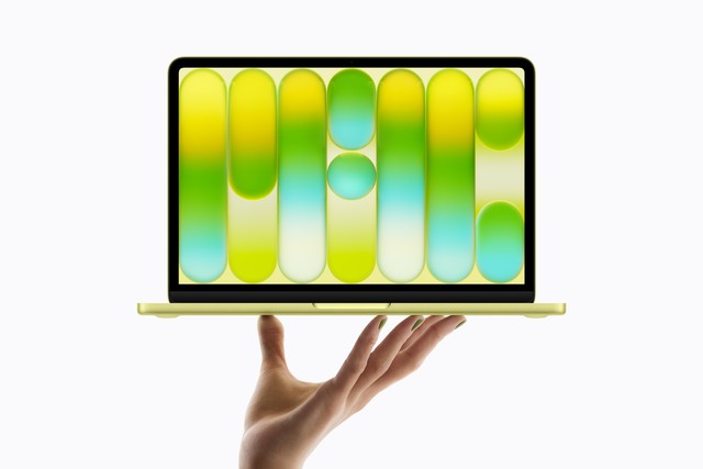 MacBook M5 v&agrave; l&agrave;n s&oacute;ng AI PC: Apple đang đi kh&aacute;c phần c&ograve;n lại như thế n&agrave;o? - Ảnh 2.